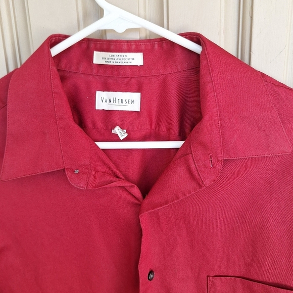 Van Heusen Luxe Sateen Men's Shirt Sz34XL Red Long Sleeves Cotton Polyester - Picture 3 of 9